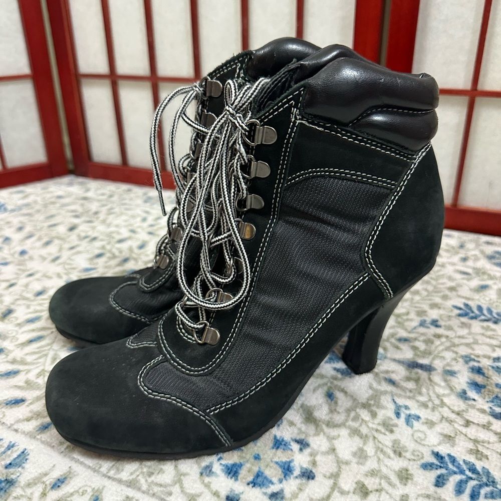 Y2K Steve Madden Lenoxx Black Lace Up Heeled Ankle Booties Size 8.5